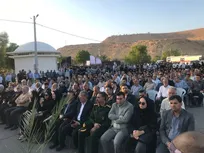 احمد پژمان در زادگاهش لار آرام گرفت