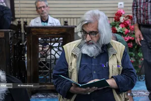 مراسم یادبود &laquo;اکبر عبدی&raquo; در مسجد بلال