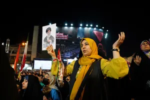 جشن ولادت حضرت زینب (س) در میدان انقلاب