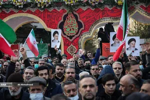 تشییع پیکر 100 شهید دوران دفاع مقدس همزمان با سالروز شهادت حضرت فاطمه زهرا(س) در تهران