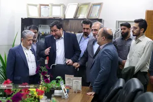 بازدید رنجبر از شرکت&zwnj;های دانش بنیان دانشگاه آزاد اسلامی استان اصفهان