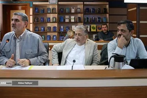 دکتر بیژن رنجبر رئیس دانشگاه اسلامی در جلسه شورای معین شورای عالی انقلاب فرهنگی
