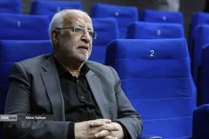 رونمایی از  کتاب &laquo;شاهی که آخر شد&raquo;