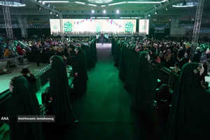 مراسم جشن بزرگ خانوادگی &laquo;به عشق مهدی&raquo; 