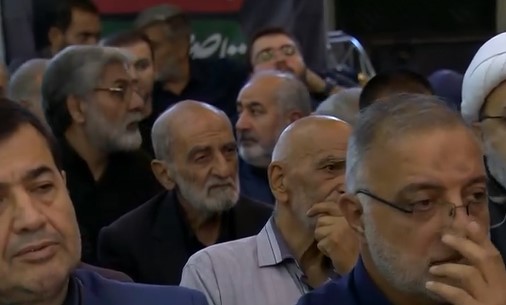 تأکید مردم حاضر در مصلای تهران بر «انتقام خون رهبر شهید انقلاب»/ «با تو در عهدیم تا صبح ظهور»