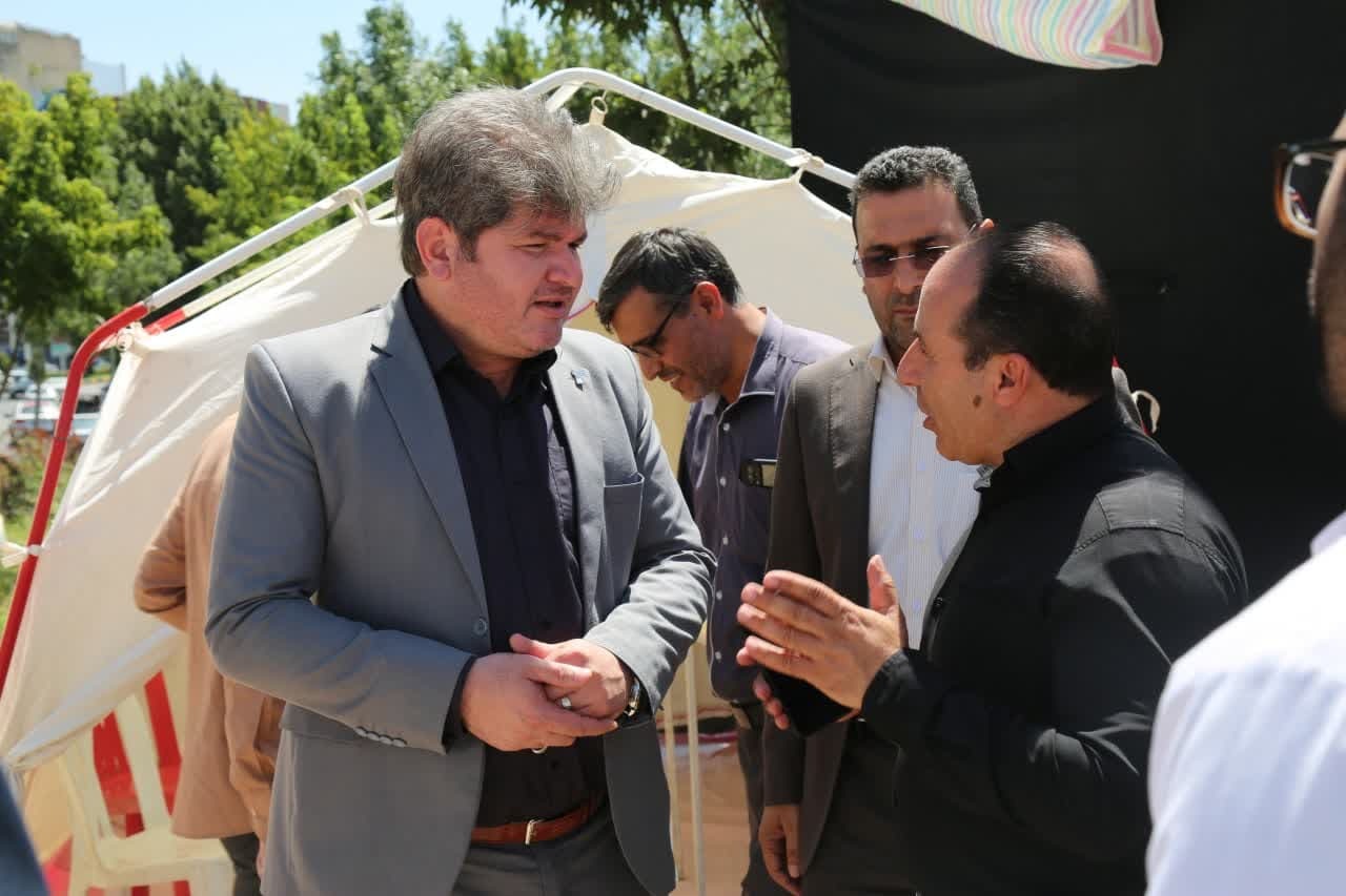 بازدید مسئولان دانشگاه آزاد کرمانشاه از موکب اربعین