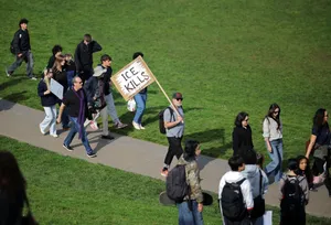 اعتراضات سراسری در آمریکا