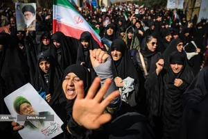 راهپیمایی مردم تهران در محکومیت حملات آمریکایی - صهیونیستی