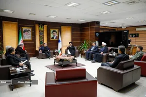  دیدار دکتر رنجبر ریاست دانشگاه آزاد اسلامی با رئیس حوزه ریاست خبرگان رهبری 