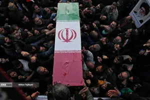 تشییع پیکر شهیدان لاریجانی، سلیمانی و شهدای ناو دنا