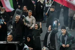تشییع پیکر شهیدان لاریجانی، سلیمانی و شهدای ناو دنا نیروی دریایی ارتش