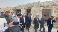 تاکید وزیر میراث‌فرهنگی بر مرمت اصولی و کارشناسی مسجد و قلعه تاریخی بردستان