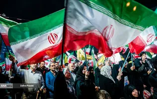 نباید به لبخندهای دیپلماتیک آمریکا اعتماد کرد