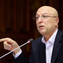 یادداشت وزیر علوم دولت شهیدرئیسی: ایران جاویدان با اقتدار و منابع ناپایان