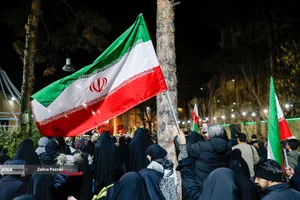 تجمع محکومیت هتک حرمت مساجد در مسجد بهشتی تهران