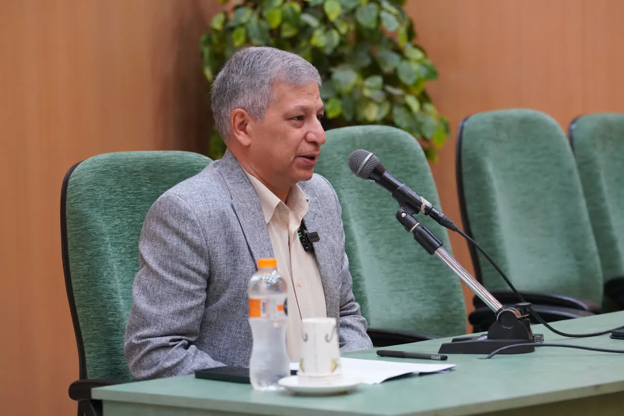 دکتر رضوی تقوی