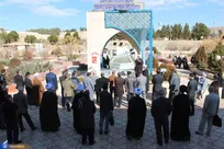 دشمن تلاش دارد مردم را نسبت به مقدسات بی‌تفاوت کند