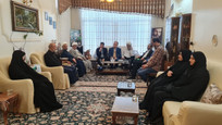 حضور مسئولان شهرستان کاشان با خانواده شهید سید ابوالفضل اجتهد