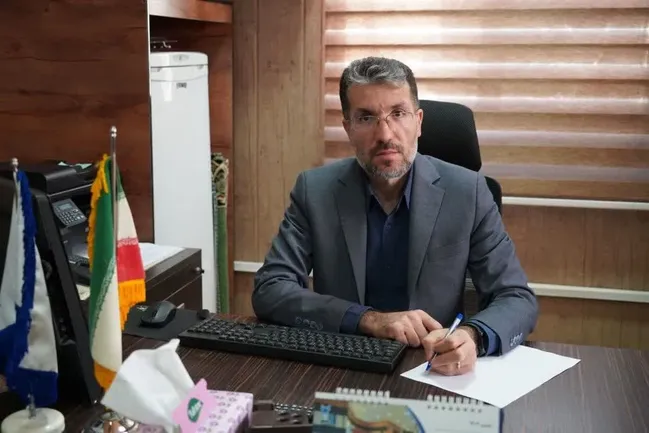 معلمان بذر امید را در دل نسل‌های آینده می‌کارند