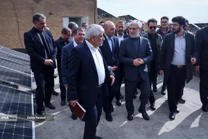 آیین افتتاح نیروگاه خورشیدی