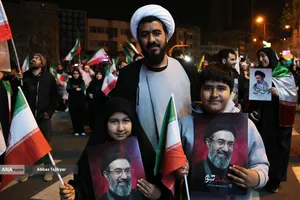 اجتماع مردمی در خونخواهی امام شهید امت - میدان انقلاب