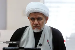 دکتر حجت الاسلام محسن الویری، تاریخ&zwnj;پژوه و استاد دانشگاه باقر العلوم قم در نشست علمی اربعین حسینی (ع) در منظومه فکری رهبر شهید امت