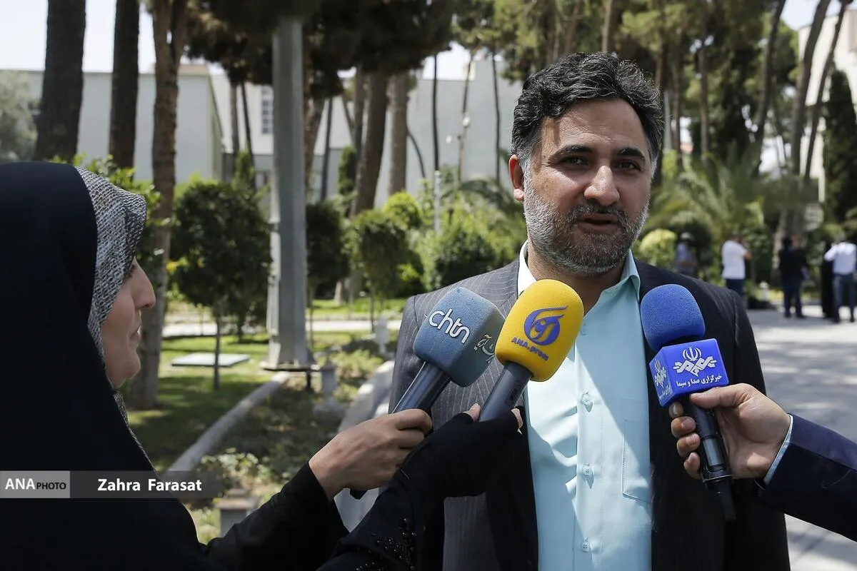 دهقانی: ستاد توسعه فناوری‌های هوش مصنوعی و رباتیک تشکیل شد