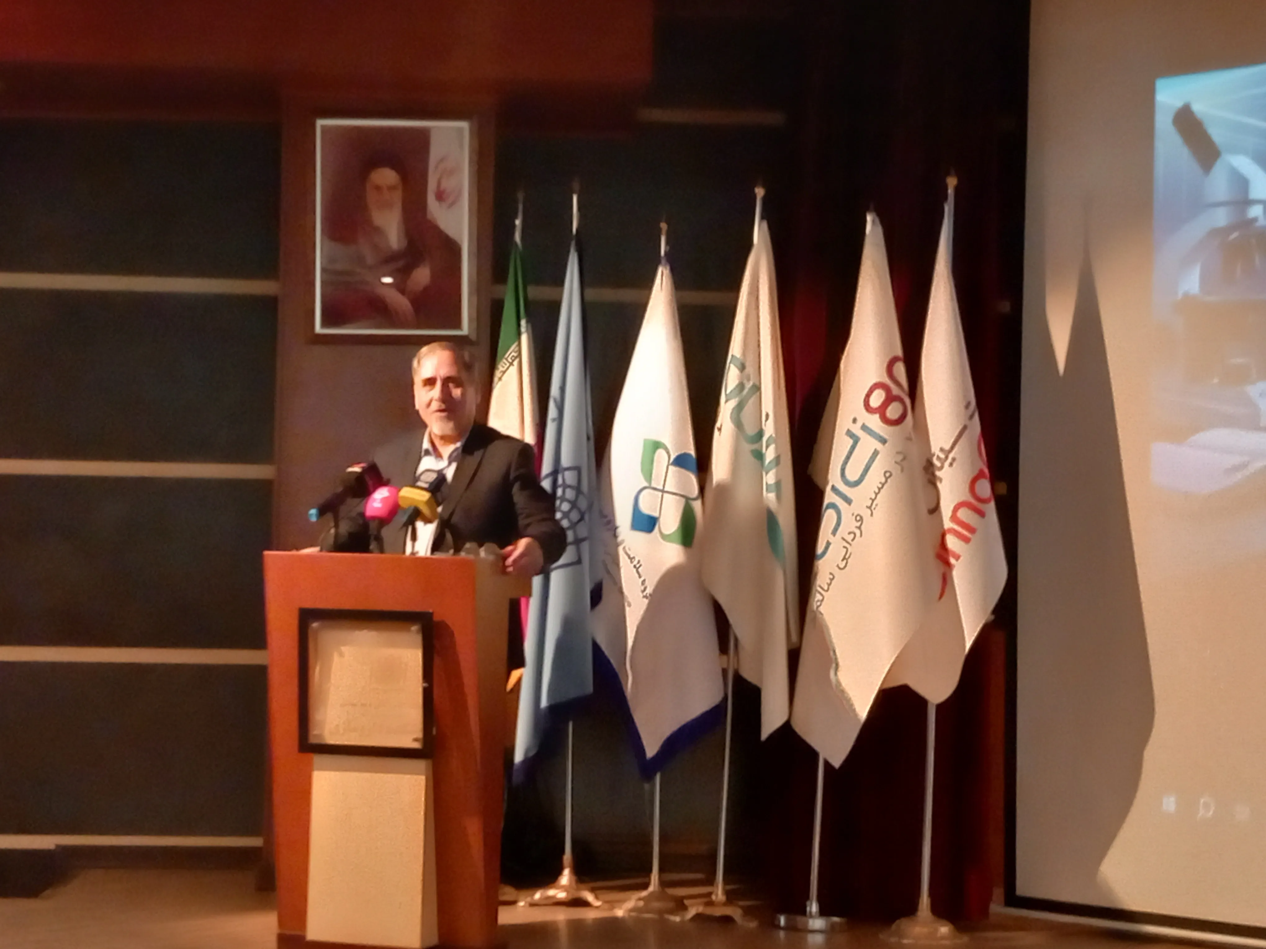 قیداری رئیس دانشگاه علوم پزشکی شهید بهشتی 