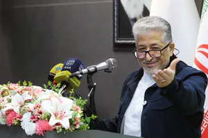 مراسم روز پرستار در بیمارستان حضرت امیرالمومنین(ع) با حضور رییس دانشگاه آزاد اسلامی