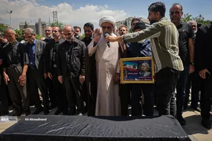 مراسم تشییع پیکر &laquo;بهروز رضوی&raquo; 