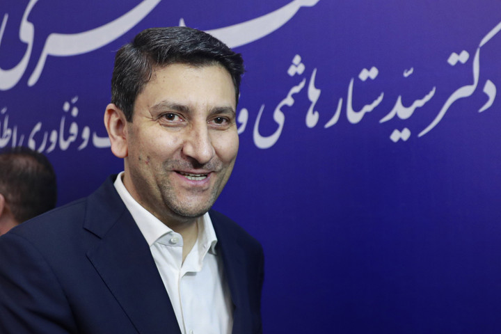 نشست وزیر ارتباطات و فناوری اطلاعات با اصحاب رسانه