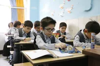 ۸۰۰ هزار دانش‌آموز پایه‌های ششم تا نهم هنوز ثبت‌نام نکرده‌اند/ علت اصلی، تأخیر در اعلام نتایج و ضعف اطلاع‌رسانی