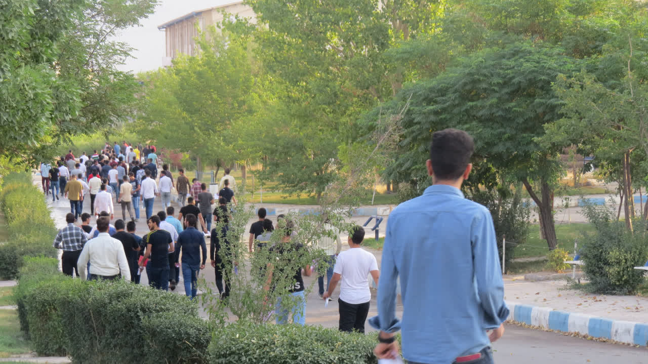 انتخابی آیندهساز برای پیوند تحصیل، مهارت و اشتغال انتخابی آیندهساز برای پیوند تحصیل، مهارت و اشتغال