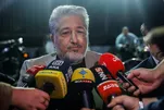 رئیس دانشگاه آزاد اسلامی: دانشگاه پسا‌جنگ نمی‌تواند شبیه دانشگاه قبل از جنگ باشد/ حرکت به سمت نظریه‌پردازی بومی و حل مسائل کشور
