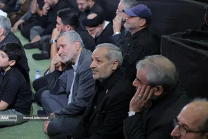 مراسم چهلم &laquo;رهبر شهید انقلاب&raquo; در تهران