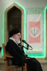 دیدار اقشار مردم با رهبر انقلاب به مناسبت چهل&zwnj;وهفتمین سالگرد پیروزی انقلاب اسلامی