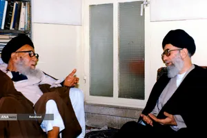 مجموعه تصاویر قاب های ماندگار از مجاهد خستگی ناپذیر حضرت آیت&zwnj;الله العظمی شهید سیدعلی حسینی خامنه&zwnj;ای(رحمه الله علیه)