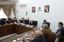 عارف: دولت هر کجا لازم باشد از اقتدار خود استفاده می‌کند/ آرامش در بازار پول و سرمایه برقرار است