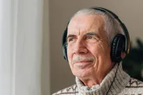 موسیقی، پلک زدن و توجه دیجیتال