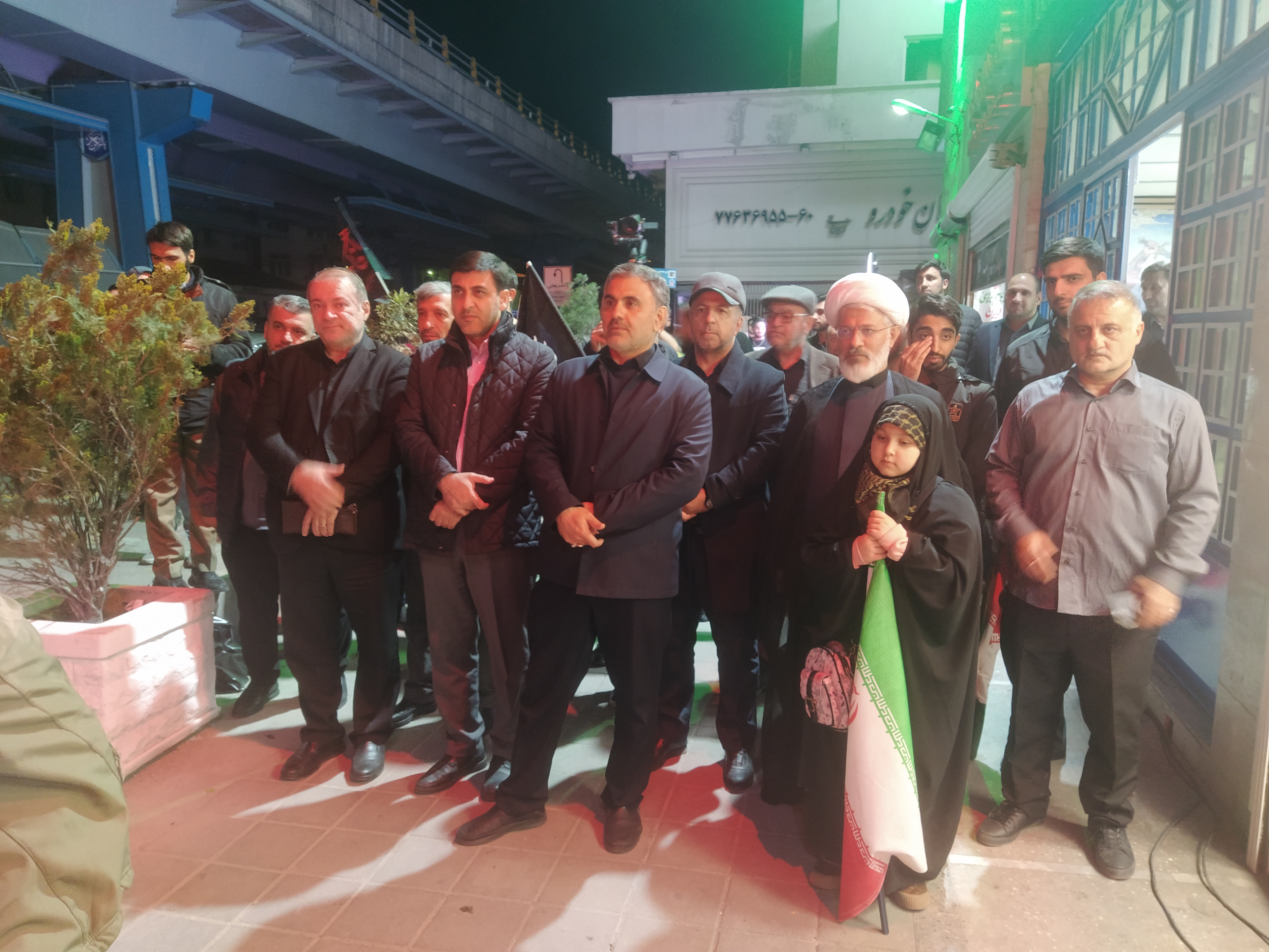 بازدید رئیس دانشگاه آزاد استان تهران از موکبهای دانشگاهیان در میادین پایتخت بازدید رئیس دانشگاه آزاد استان تهران از موکبهای دانشگاهیان در میادین پایتخت