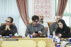 نشست رییس سازمان ملی زمین و مسکن وزارت راه و شهرسازی با اصحاب رسانه