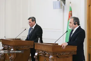 کنفرانس خبری سیدعباس عراقچی وزیر امورخارجه و رشید مردوف وزیر امور خارجه ترکمنستان 