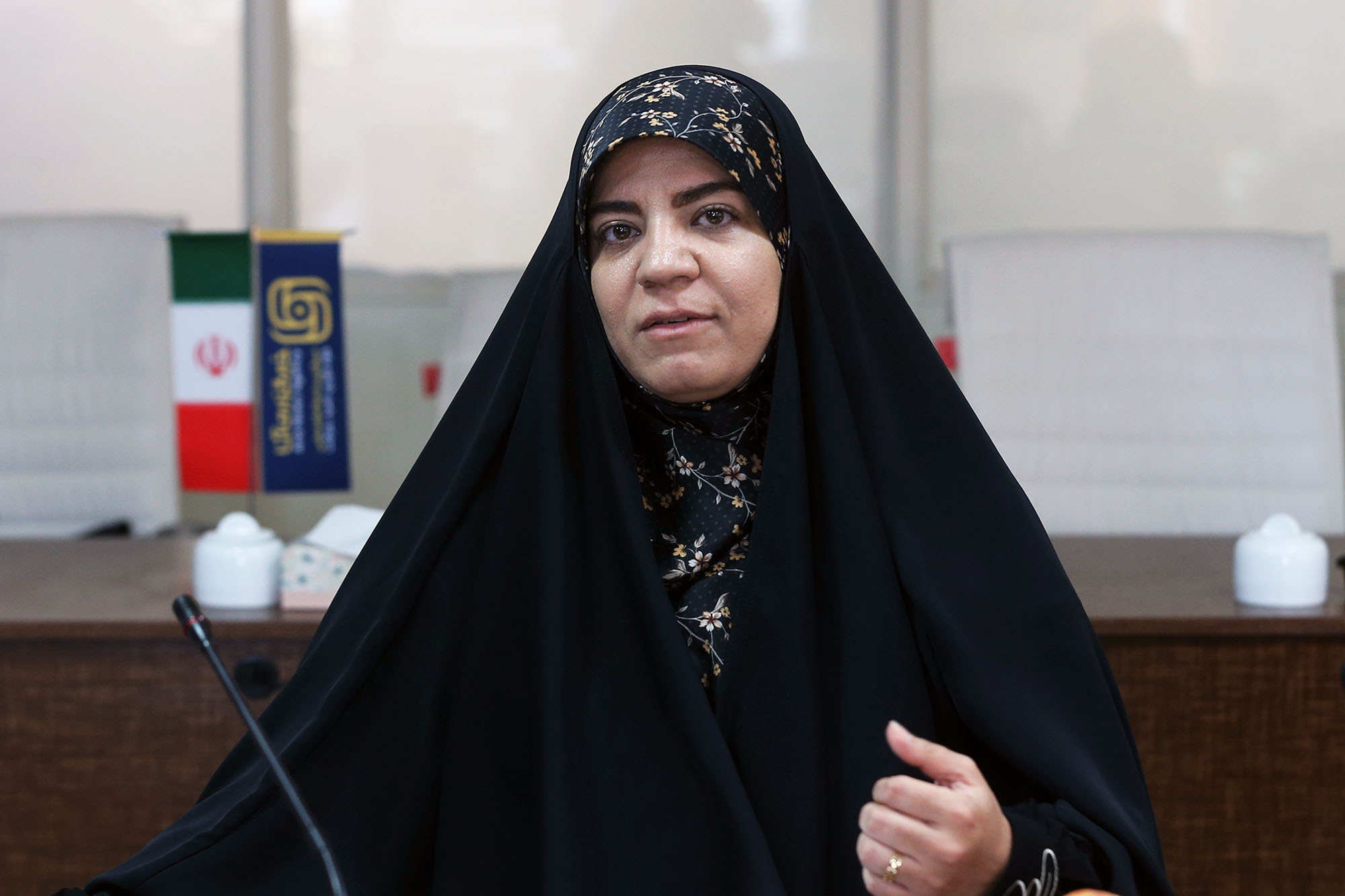 بازخوانی دلیری‌ها و نقش‌آفرینی زنان در جنگ تحمیلی سوم؛ از میدان رزم و خیابان تا جنگ روایت‌ها