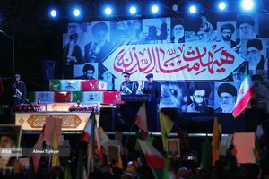 اجتماع مردمی در حمایت از رزمندگان اسلام و وداع با سردار شهید خادمی