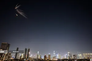 حملات بی امان نیروهای مسلح ایران به سرزمین های اشغالی - روز سی و هفتم جنگ