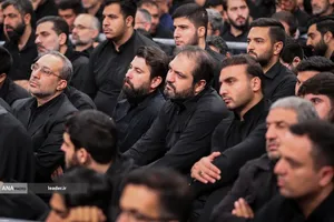 مراسم عزاداری شام غریبان حسینی (ع) در حسینیه امام خمینی