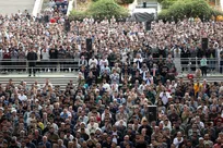 یک صبح پر از دعا و لبخند و طنین «حیدر حیدر»در مصلای تهران 