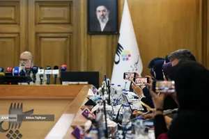 نشست خبری مهندس مهدی چمران رئیس شورای اسلامی شهر تهران