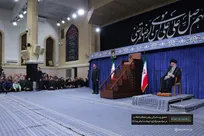رهبر انقلاب در مراسم عزاداری شهادت امام رضا(ع): دشمن نمی‌تواند ملت ایران را با جنگ به زانو درآورد/ حفظ اتحاد ملی وظیفه‌ای همگانی است
