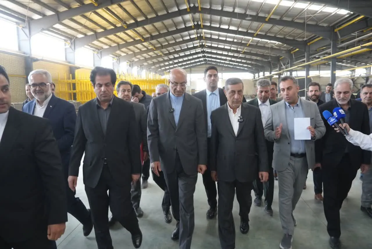 محمدجعفر قائم‌پناه
معاون اجرایی رئیس جمهور
کرمانشاه